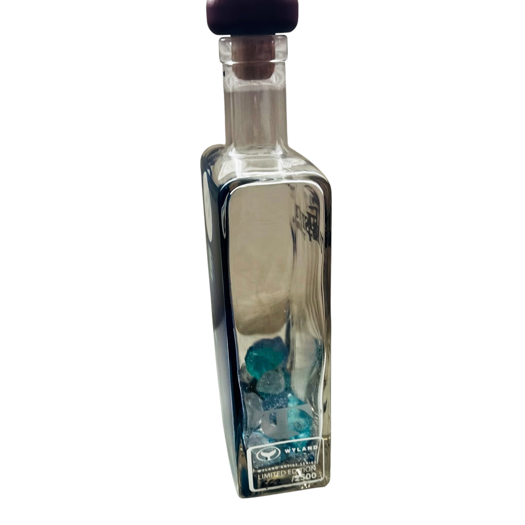 Wyland Series Limited Edition Empty Bottle with Wooden Cap