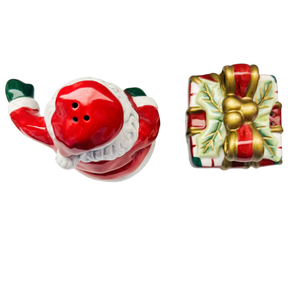 Fitz and Floyd Plaid Santa & Present Christmas Salt & Pepper Shakers
