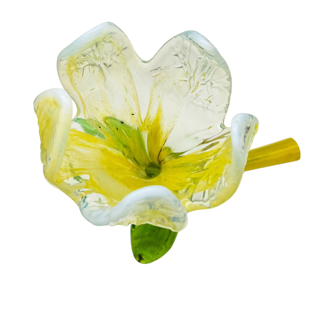 Vintage Kralik Yellow Opalescent Lily Floriform Bohemian Stem Bloom Tube Flower