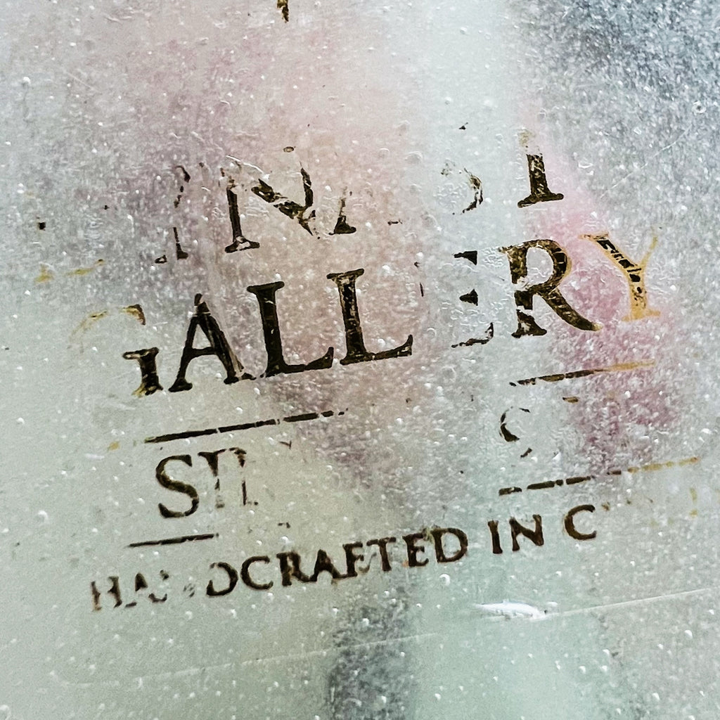 Dynasty Gallery Stingray Glows In Dark Art Glass Figurine Paperweight