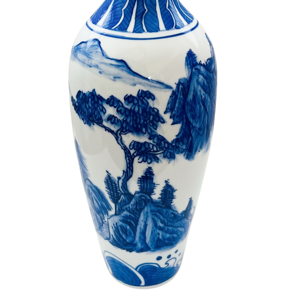 Vintage Chinese Eggshell Thin Porcelain Blue and White Design Vase