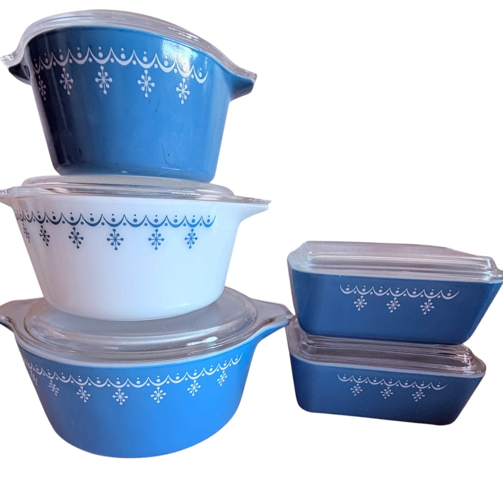 Vintage Pyrex Snowflake Blue Garland 10pc Lidded Casserole Set