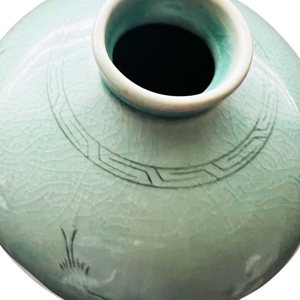 Korean Celadon Ceramic Green Crackle Glazed Signed Stamped Vase with Cranes