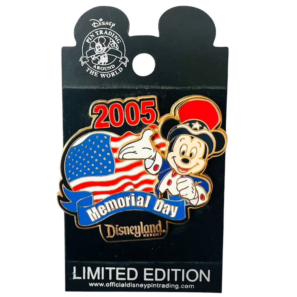 Disneyland Memorial Day 2005 Mickey Mouse LE 1500 Pin