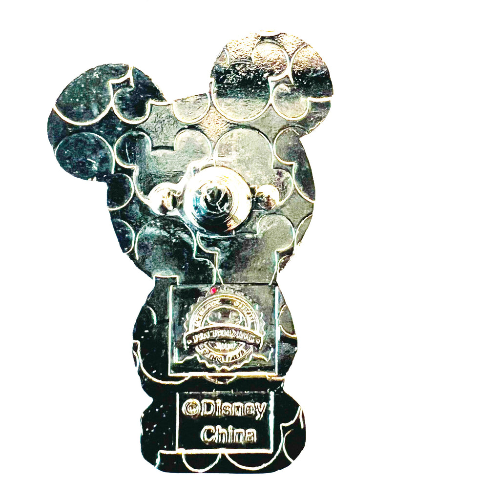 Disney Mickey Cutie Characters Mini Red Shorts Pin