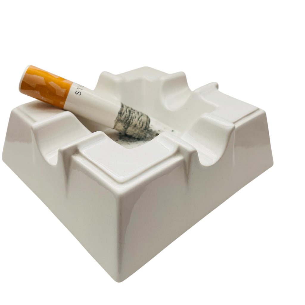 Vintage 1977 Arnold Chapkis Bonassera Pottery Ceramic Ashtray