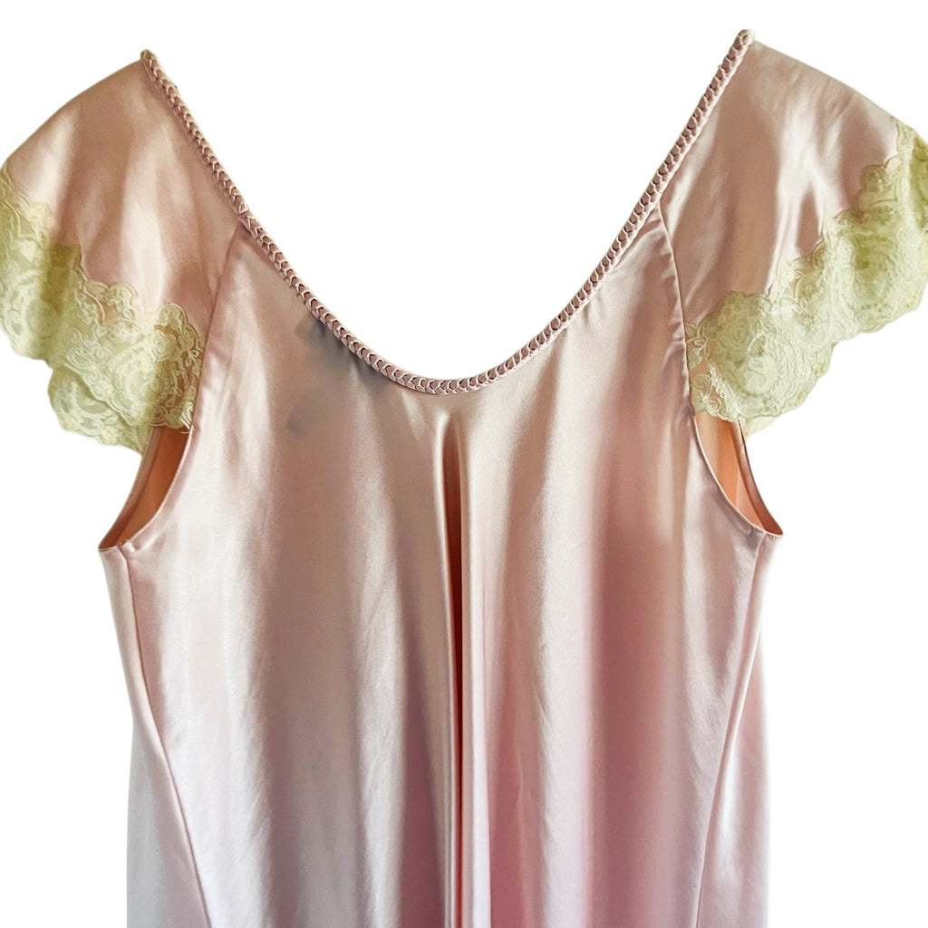 Oscar de la Renta Neiman Marcus Pale Pink Lingerie Nightie