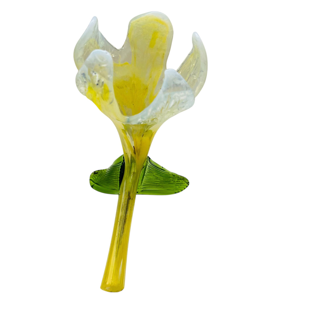 Vintage Kralik Yellow Opalescent Lily Floriform Bohemian Stem Bloom Tube Flower