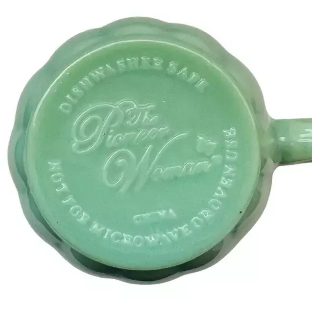 The Pioneer Woman Jade Green Milk Glass Scallop Edge Mug