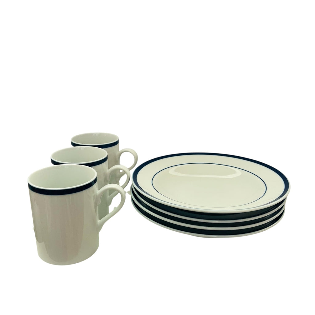 Williams Sonoma Brasserie Blue Dinner Plates Set of 4 & 3 Cups