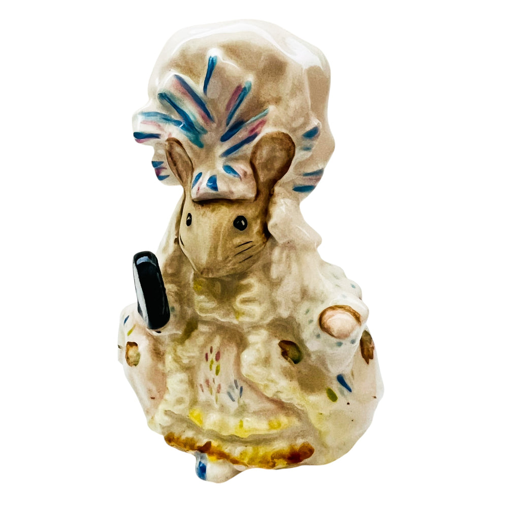 Beatrix Potter Lady Mouse Beswick England Figurine
