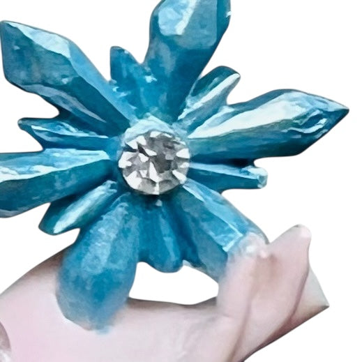 Disney Showcase Collection Frozen Queen Elsa Figurine