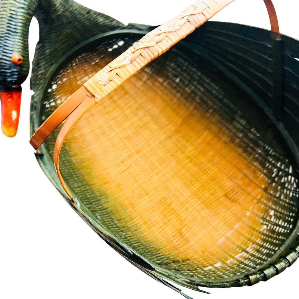 Vintage Zheijiang Ben Rickert INC Wicker Green Swan Basket