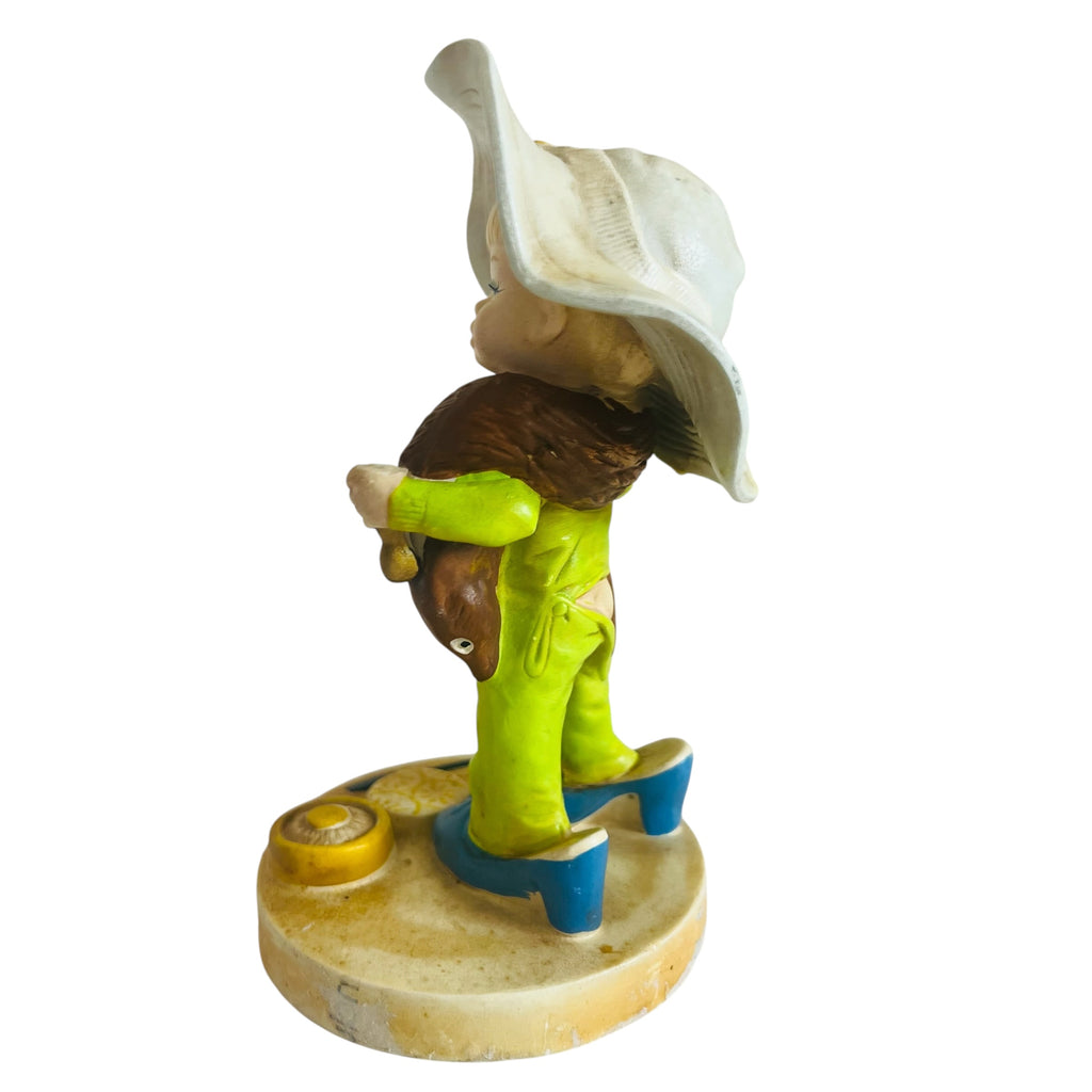Vintage 1972 Twinton Japan Girl with Hat Figurine