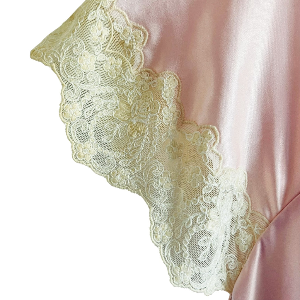 Oscar de la Renta Neiman Marcus Pale Pink Lingerie Nightie