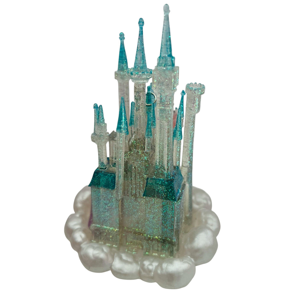Vintage 2001 Hallmark Disney CINDERELLA'S CASTLE Ornament w/Special Lighting