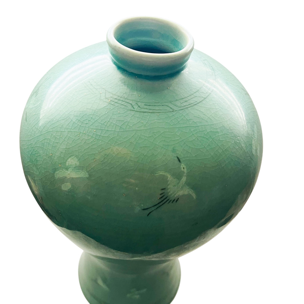 Korean Celadon Ceramic Green Crackle Glazed Signed Stamped Vase with Cranes