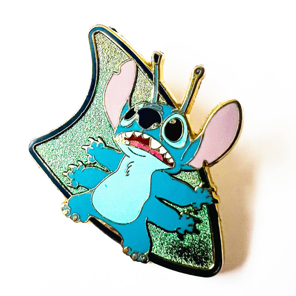 Disney Stitch Alien Standing Pin