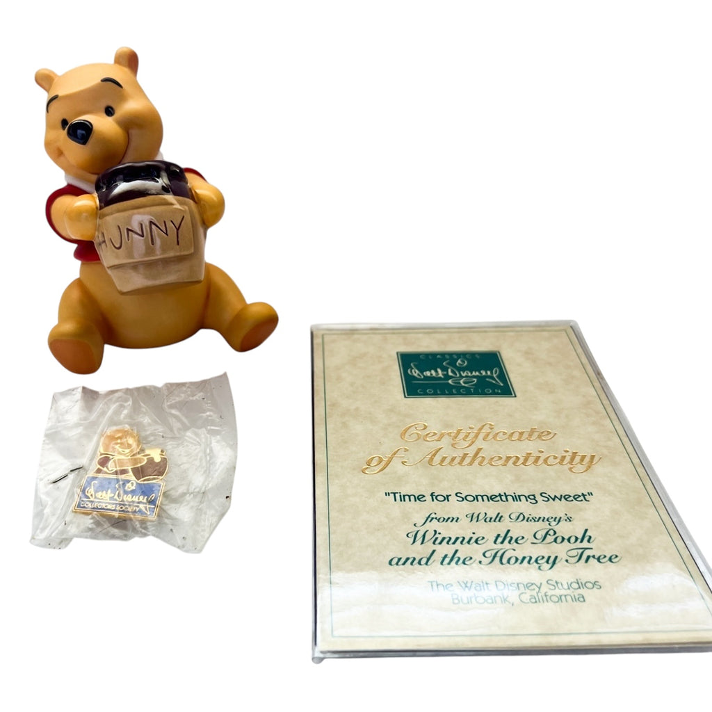 WDCC Walt Disney Classics Collection Winnie The Pooh and The Honey Tree Time For Something Sweet Figurine