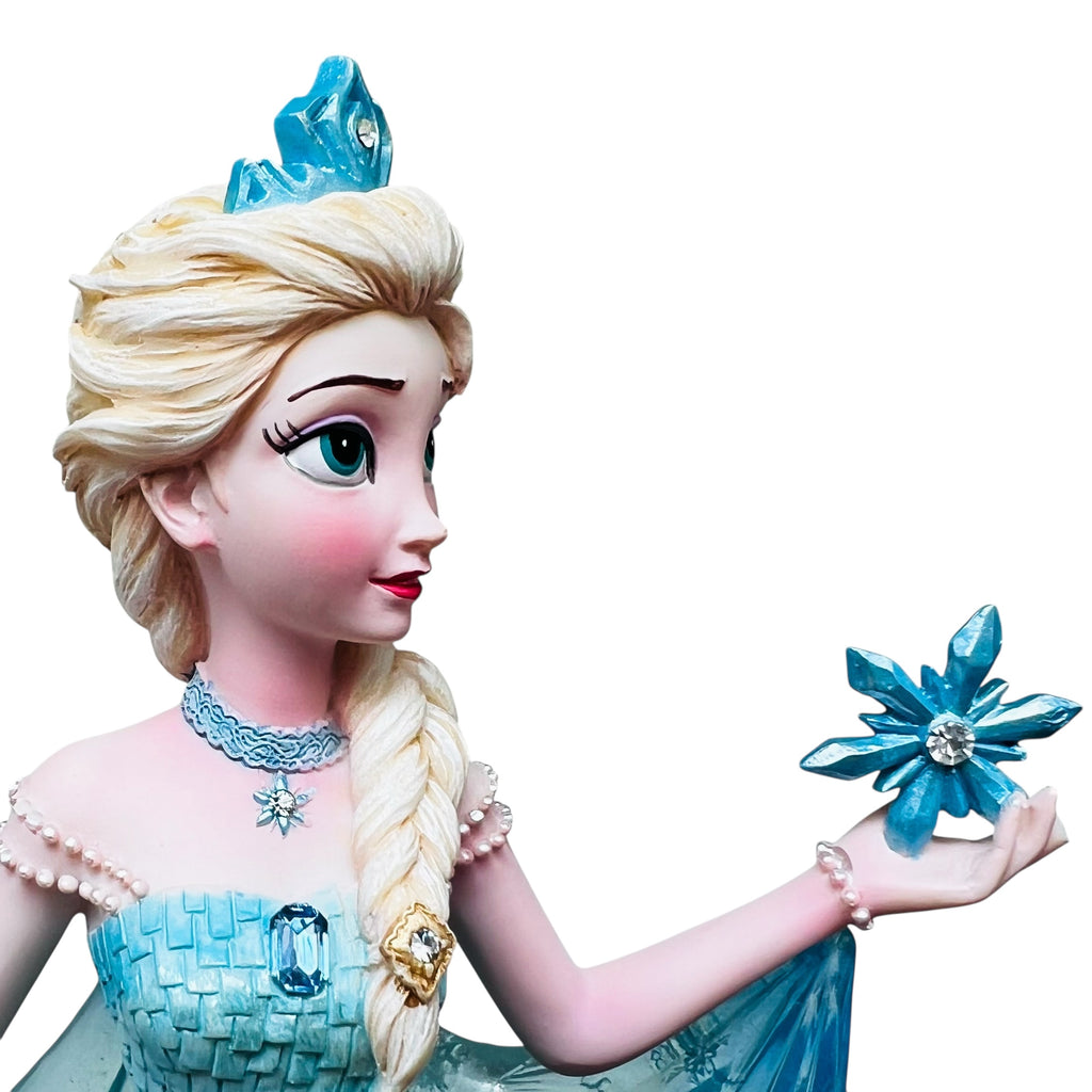 Disney Showcase Collection Frozen Queen Elsa Figurine