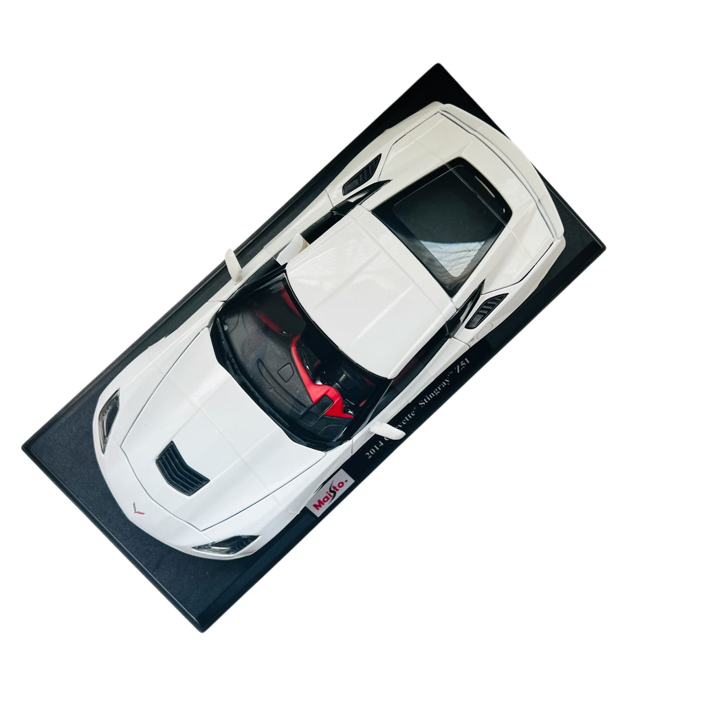 Maisto Corvette Stingray Z51 2014 White Cast Metal Model Car