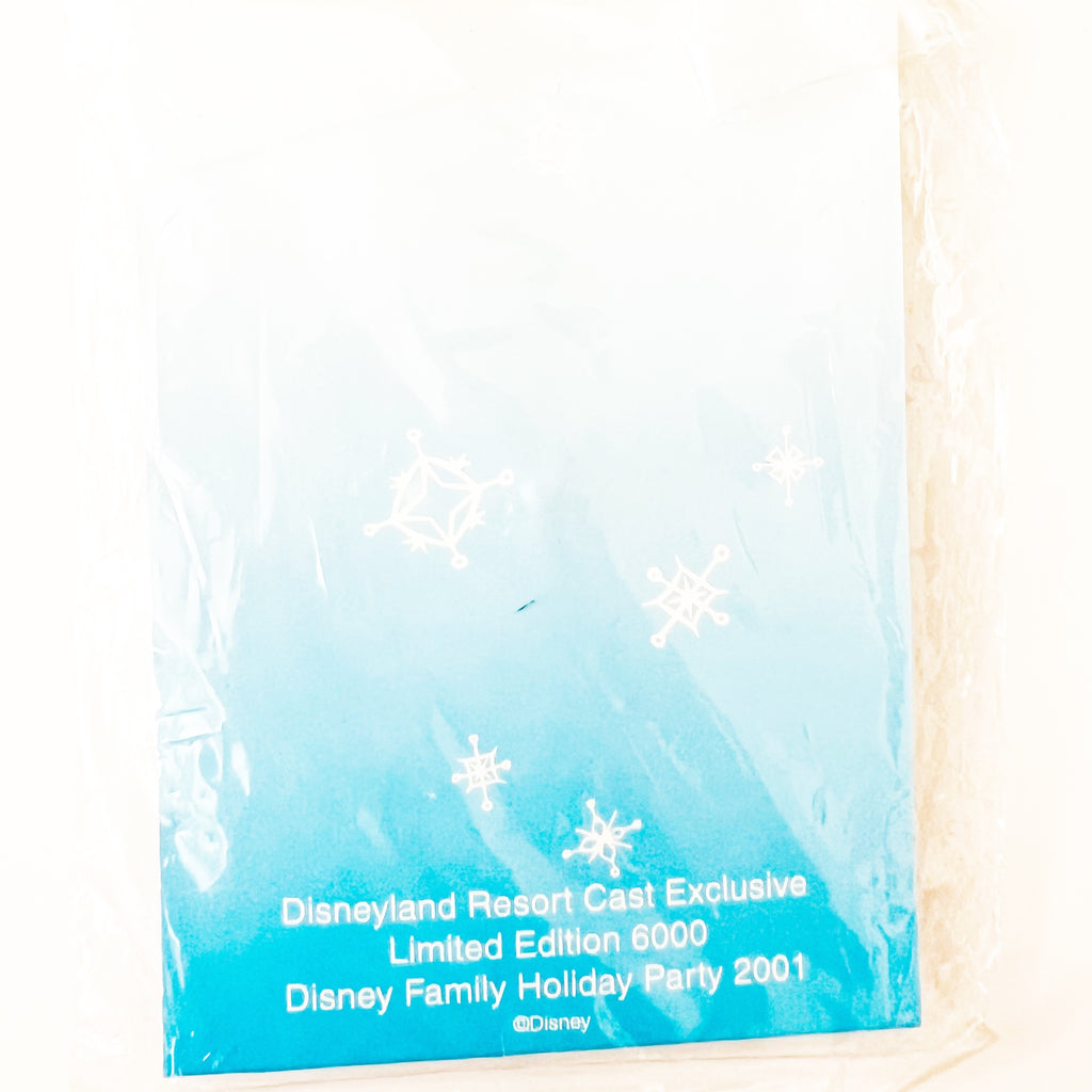 Disney Happy Holidays Cast Exclusive Christmas Party 2001 Minnie Mouse LE 6000 Pin