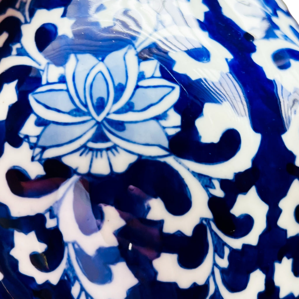 Vintage Chinoiserie Blue and White Porcelain Hand Painted Pumpkin Jar