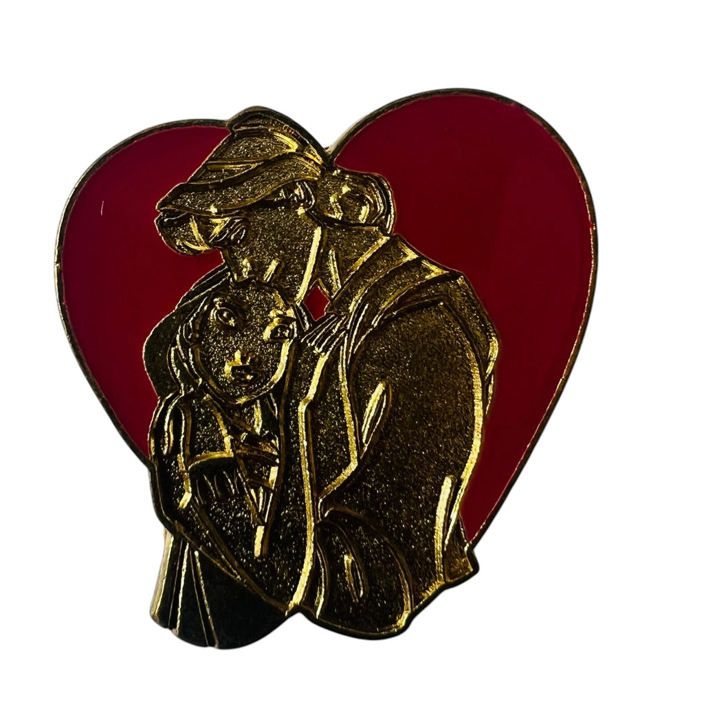 WDW Pocahontas & John Smith Cast Lanyard Series Heart Pin