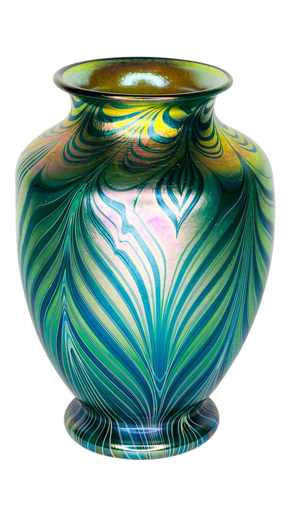 Orient & Flume Art Glass Green & Gold “Iriscenet" Combed Feather Pattern Vase