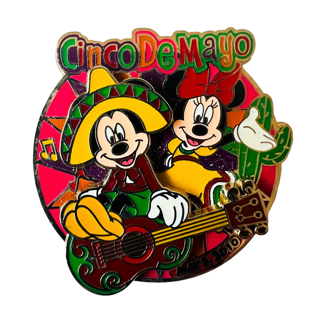 Disney Cinco de Mayo Mickey Mouse and Minnie Mouse Pin