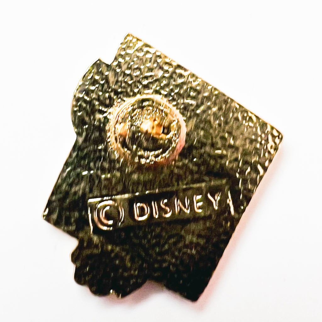 Disney Piglet from the Hallmark Winnie the Pooh Pin