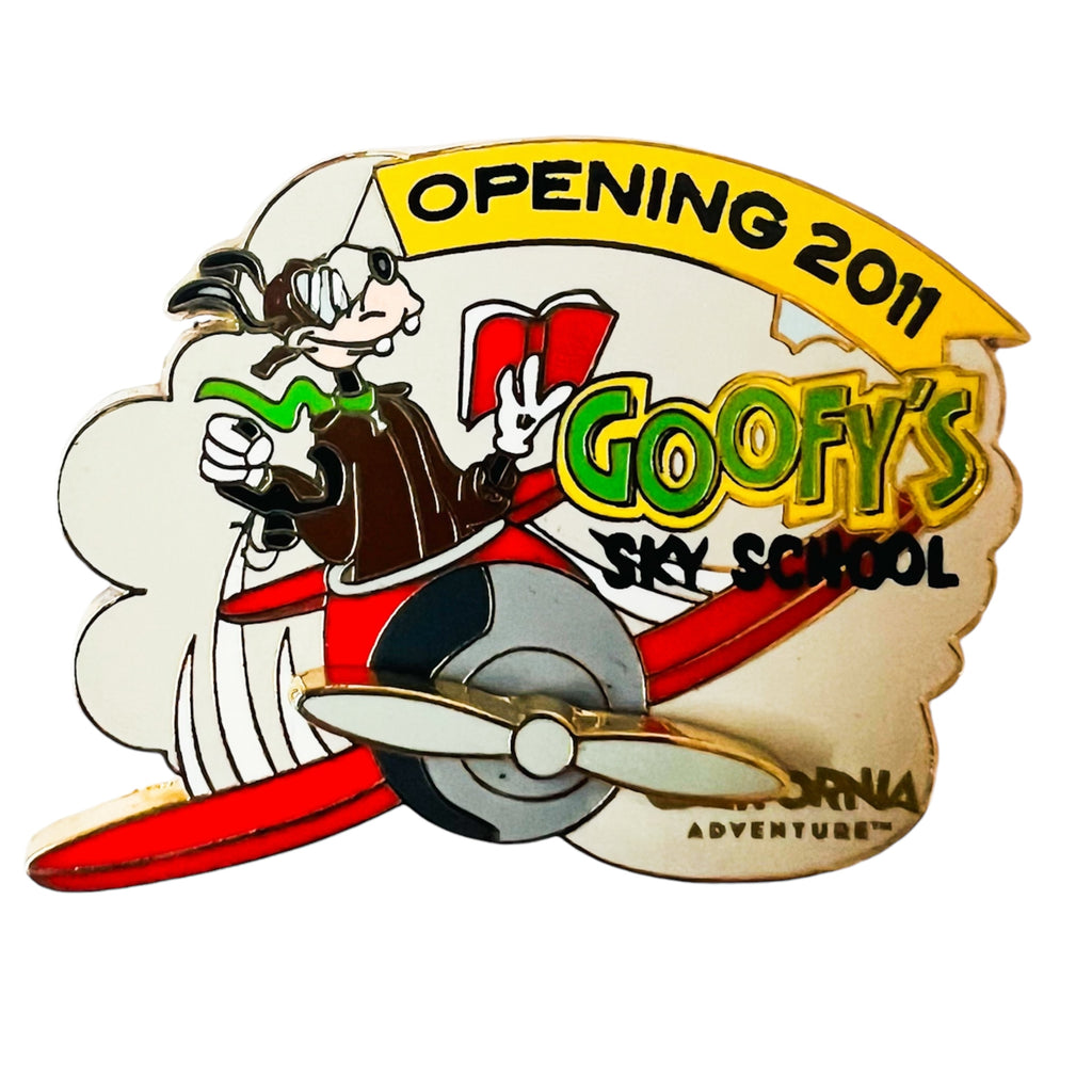Disney DCA California Adventure Goofy's Sky School Goofy Limited Edition 1000 Pin