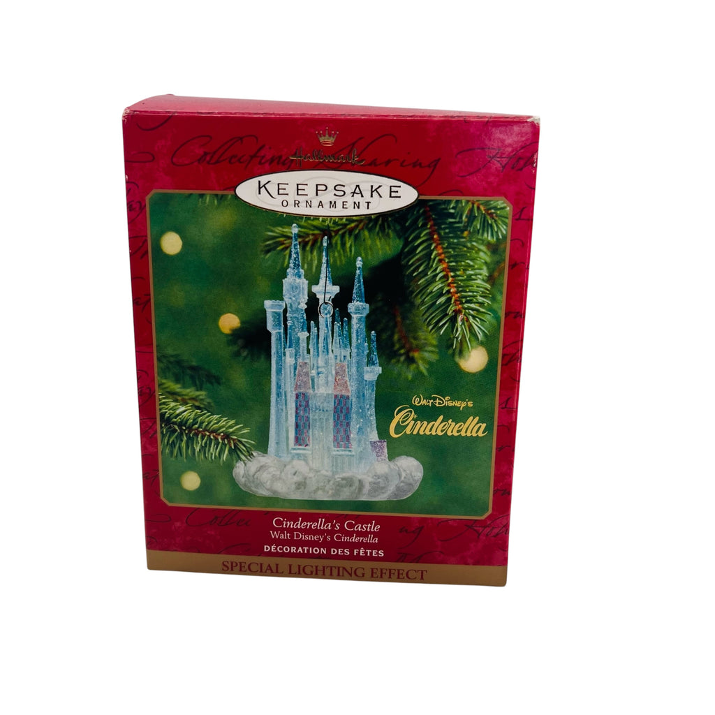 Vintage 2001 Hallmark Disney CINDERELLA'S CASTLE Ornament w/Special Lighting