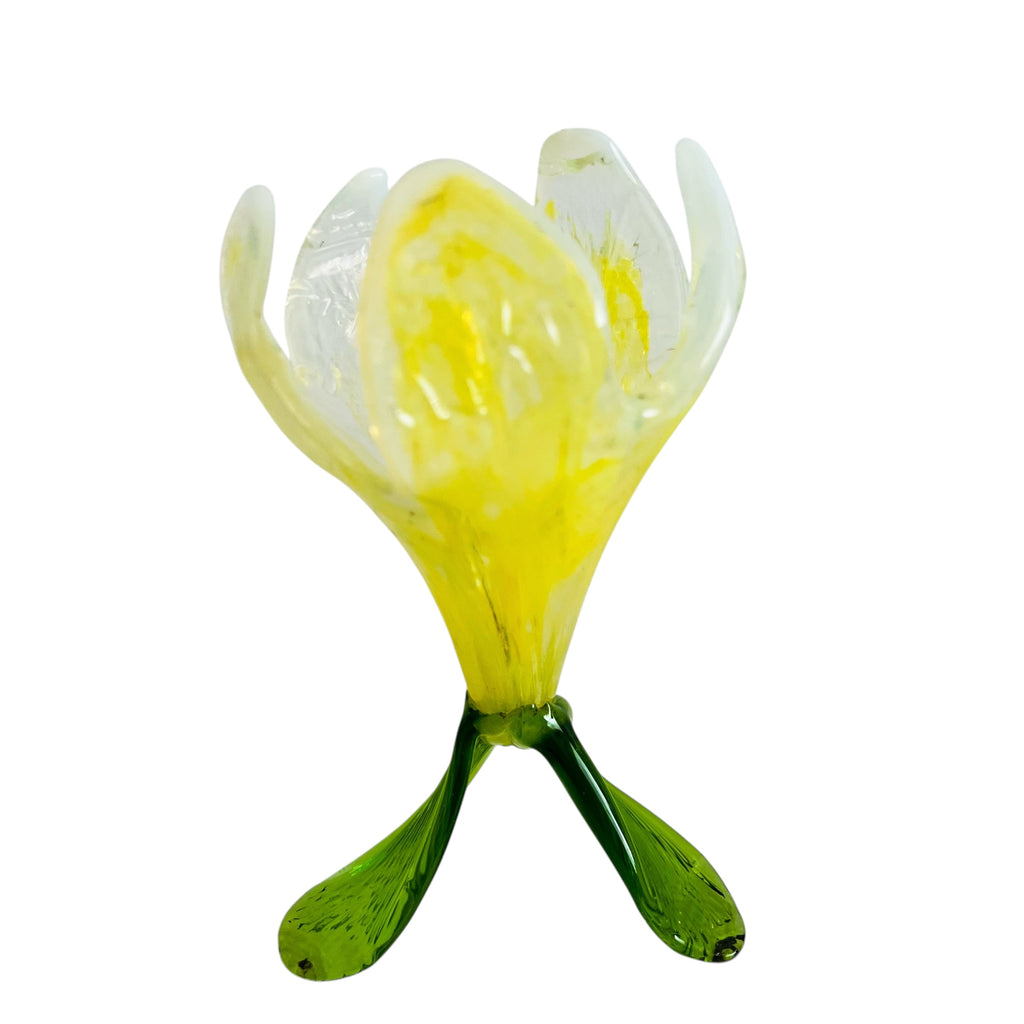 Vintage Kralik Yellow Opalescent Lily Floriform Bohemian Stem Bloom Tube Flower