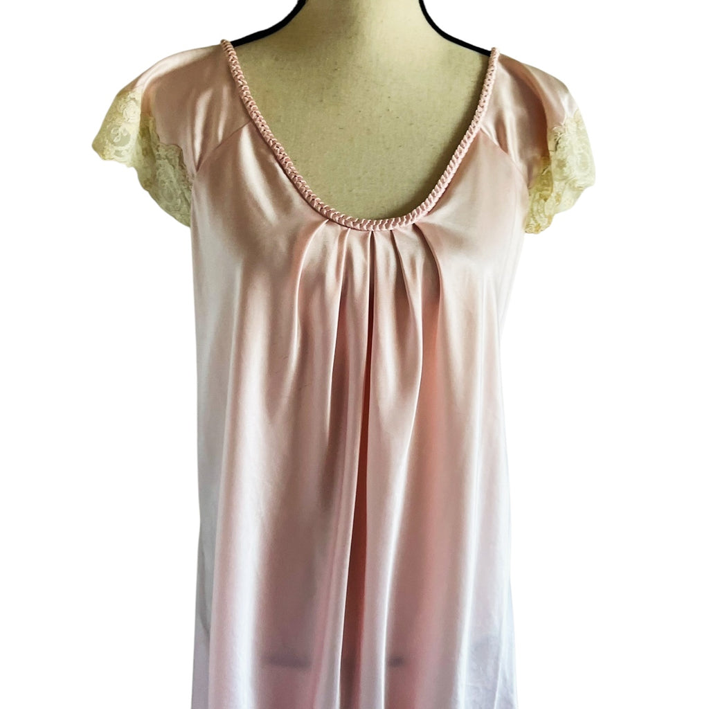 Oscar de la Renta Neiman Marcus Pale Pink Lingerie Nightie
