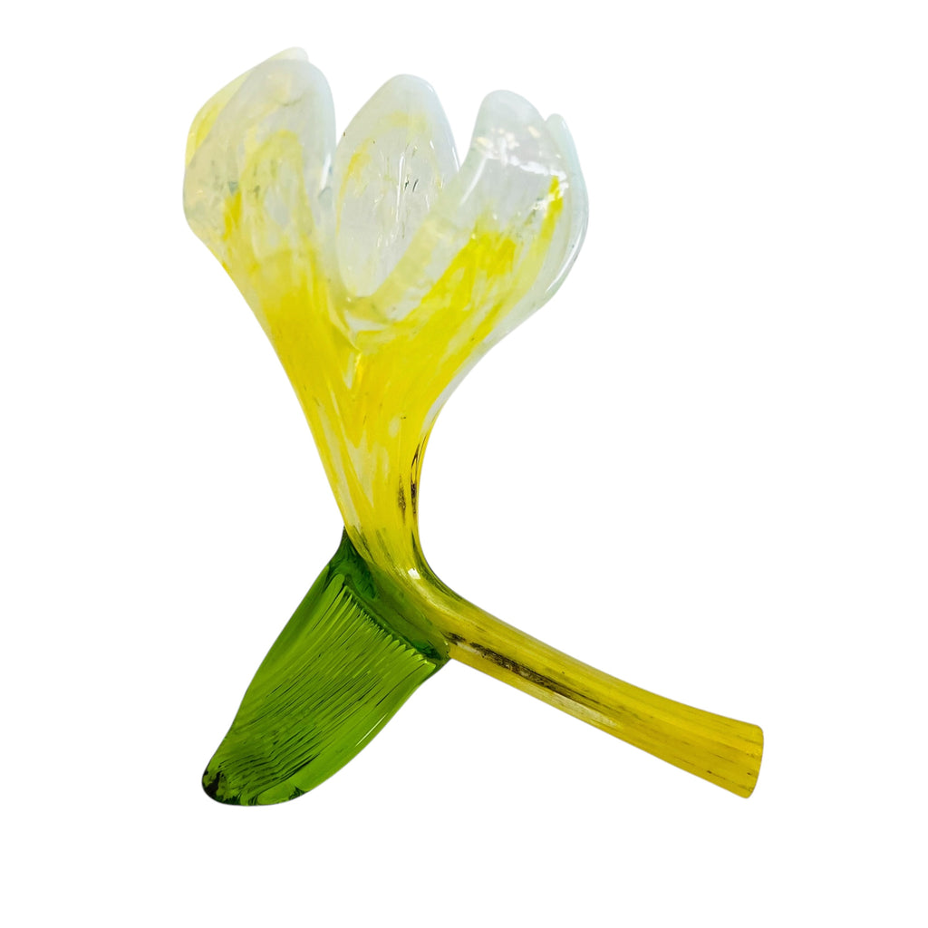 Vintage Kralik Yellow Opalescent Lily Floriform Bohemian Stem Bloom Tube Flower