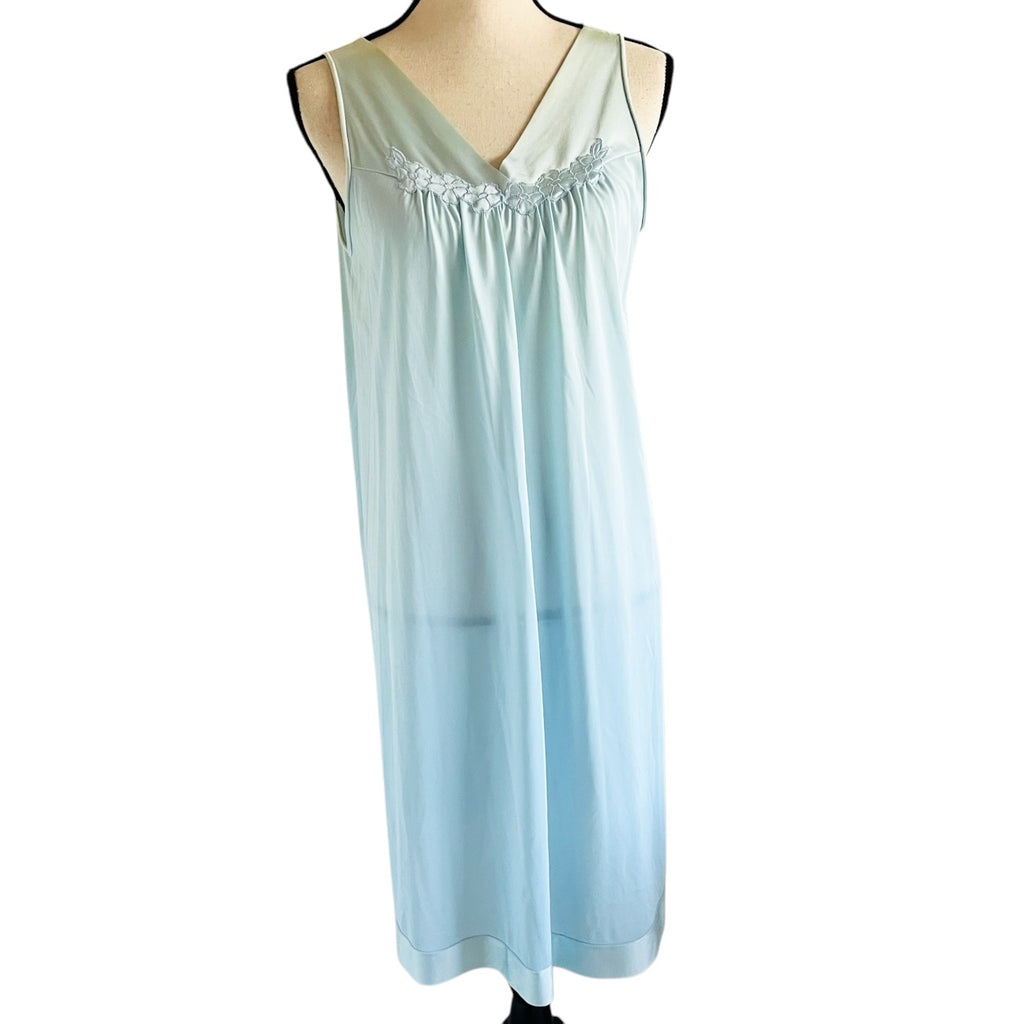 Vintage Vanity Fair V Neck Satin Sleeveless Short Nightgown