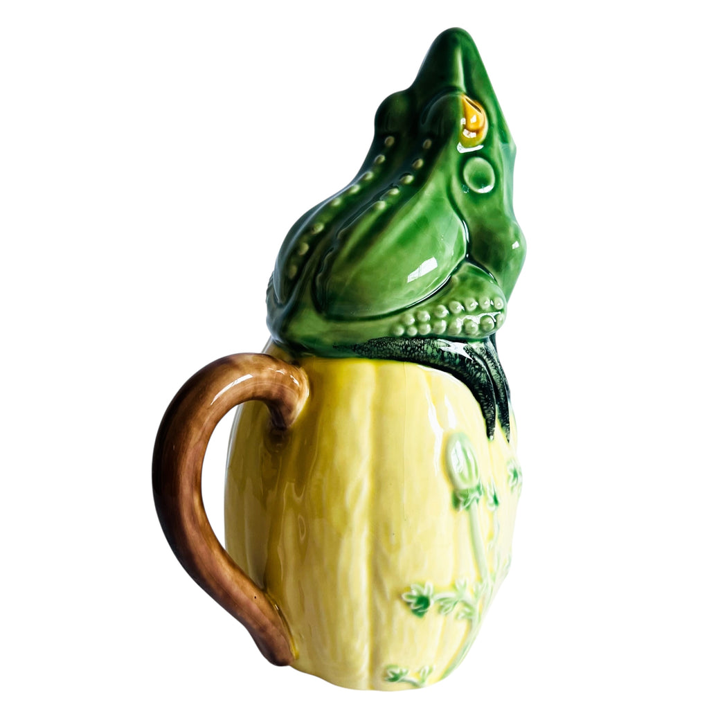 Bordallo Pinheiro Frog Pitcher