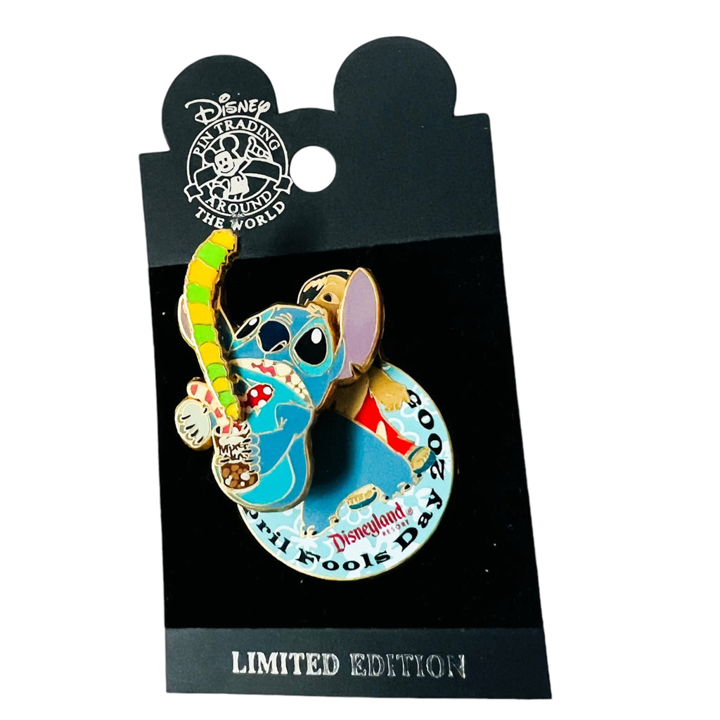 Disney DLR April Fools Day Lilo & Stitch String Mounted Limited Edition 1500 Pin