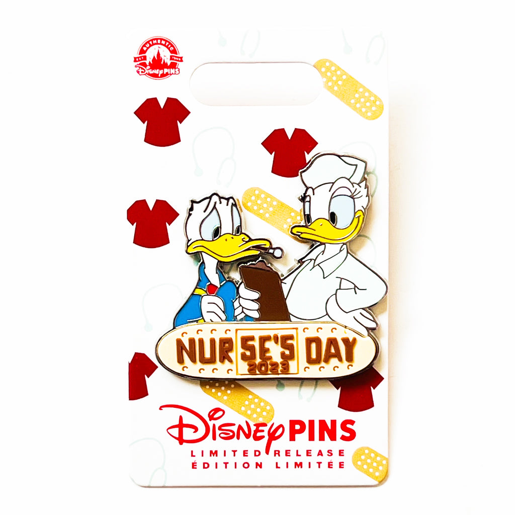 Disney Donald Daisy Duck Nurses Day Limited Release Pin