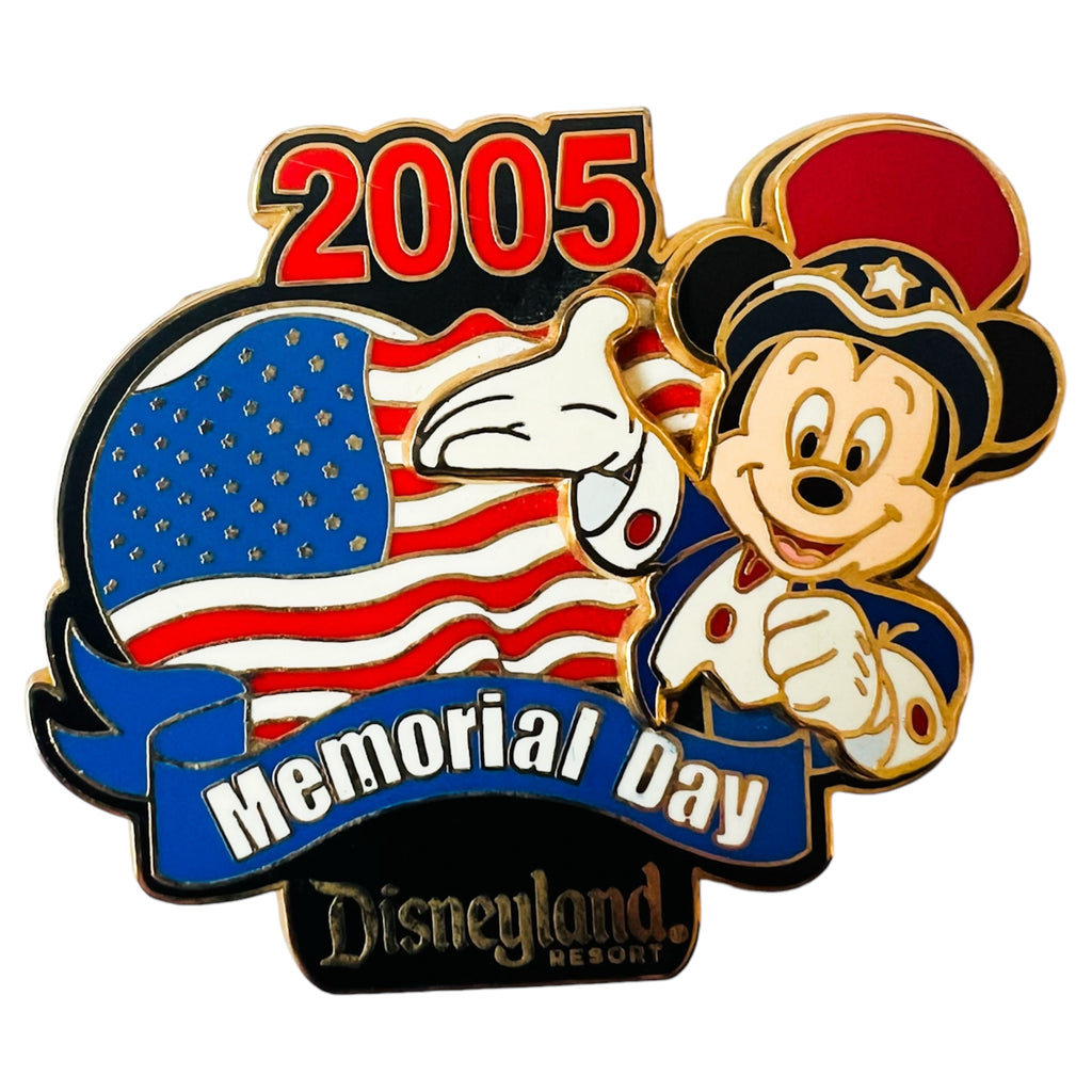 Disneyland Memorial Day 2005 Mickey Mouse LE 1500 Pin