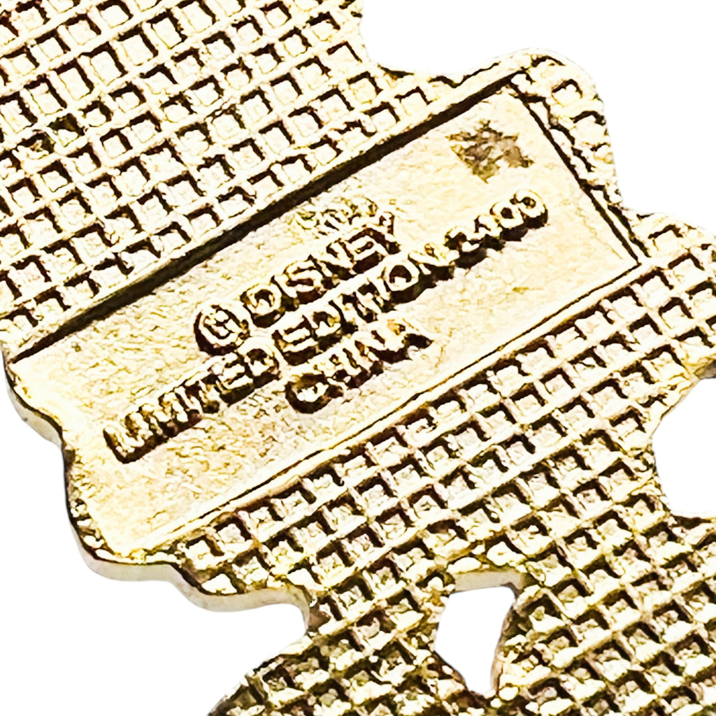 Disney Disneyland Resort Easter Minnie Mouse with Parasol Limited Edition Pin