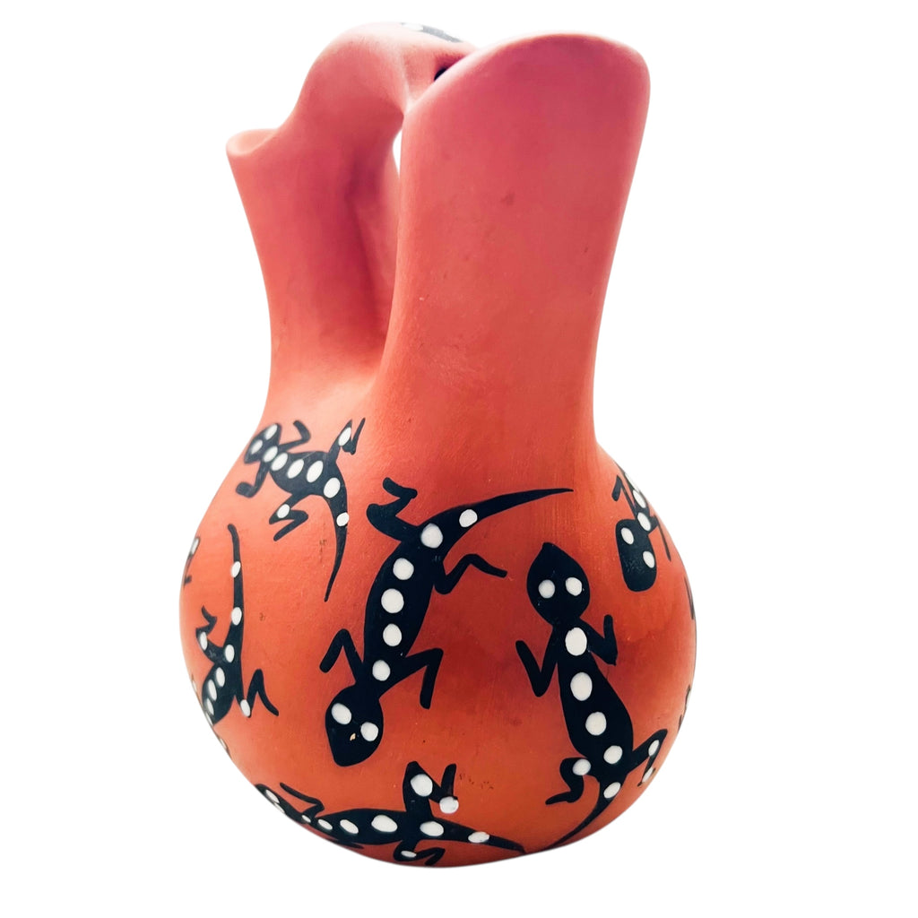 Kuutimaitsa Acoma Lizards w/Spots Pottery Vase
