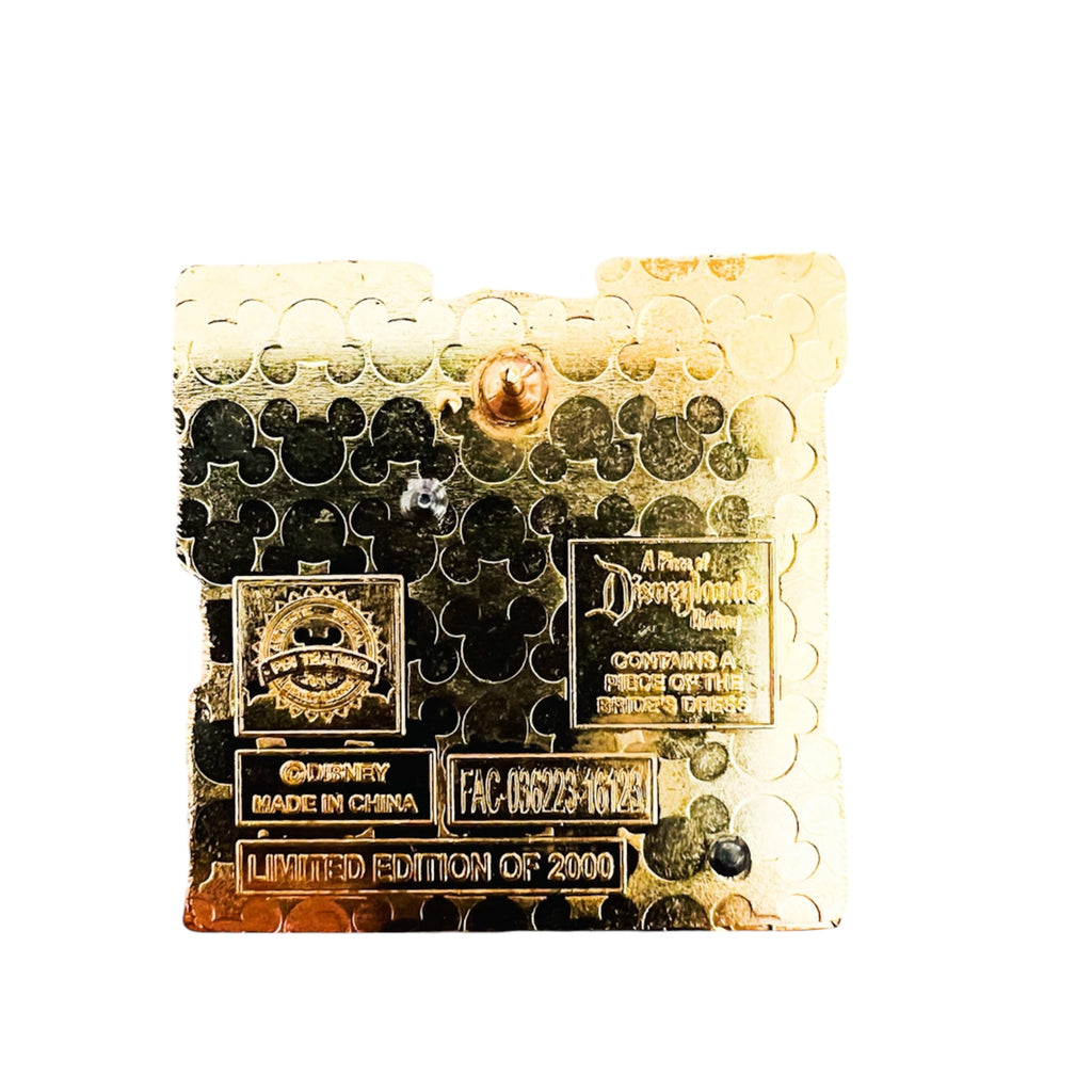 Disney Pirates Of Caribbean Auction Buy A Bride Piece of Disneyland History Limited Edition Pin