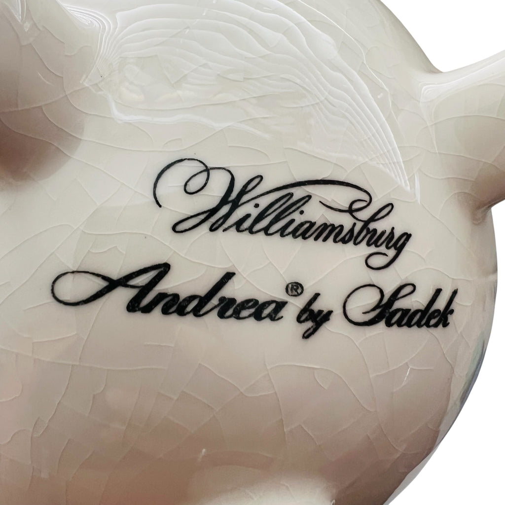 Vintage Andrea by Sadek Williamsburg Holly Berry Christmas Seven Tulip Vase