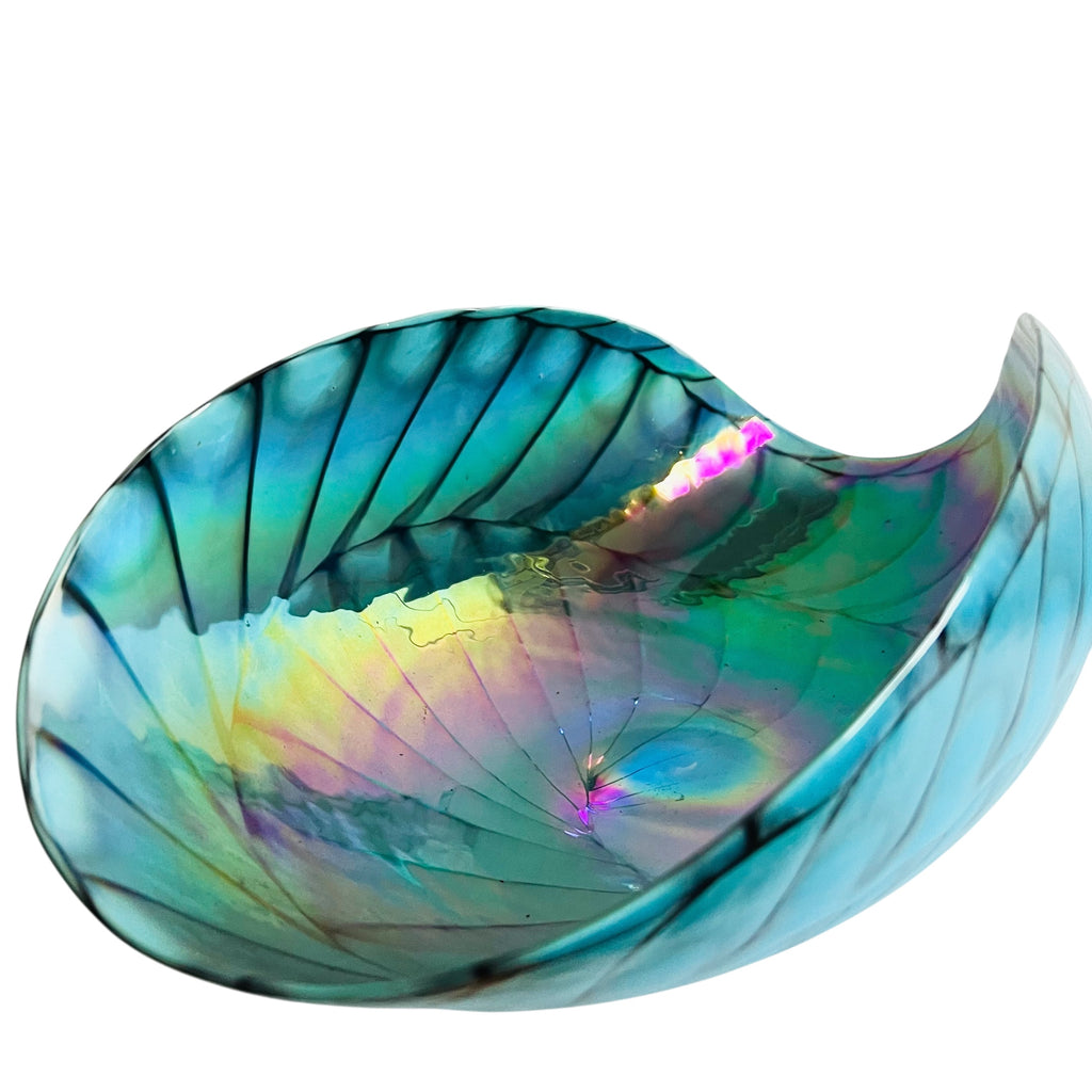 Furnace Ferro Italian Murano Sea Shell Iridescent Folded Art Glass Bowl