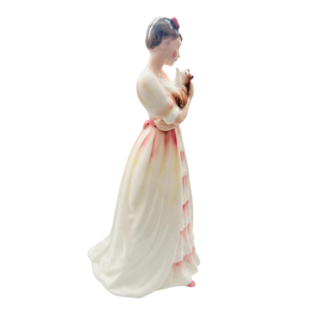 Royal Doulton Kimberly HN3382 Porcelain Retired Figurine
