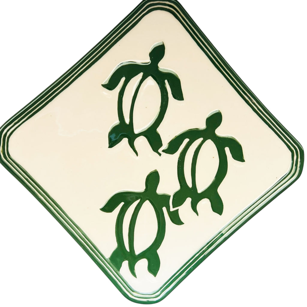 Lee Ceramics Hawaii Honu Green Sea Turtle Square Plate