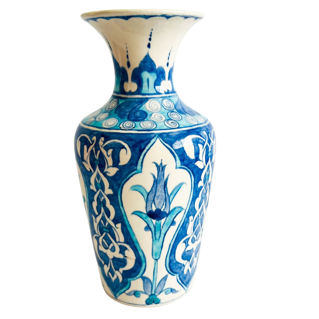 Vintage Kutahya Porcelain Decorative Hand Made Signed Vase