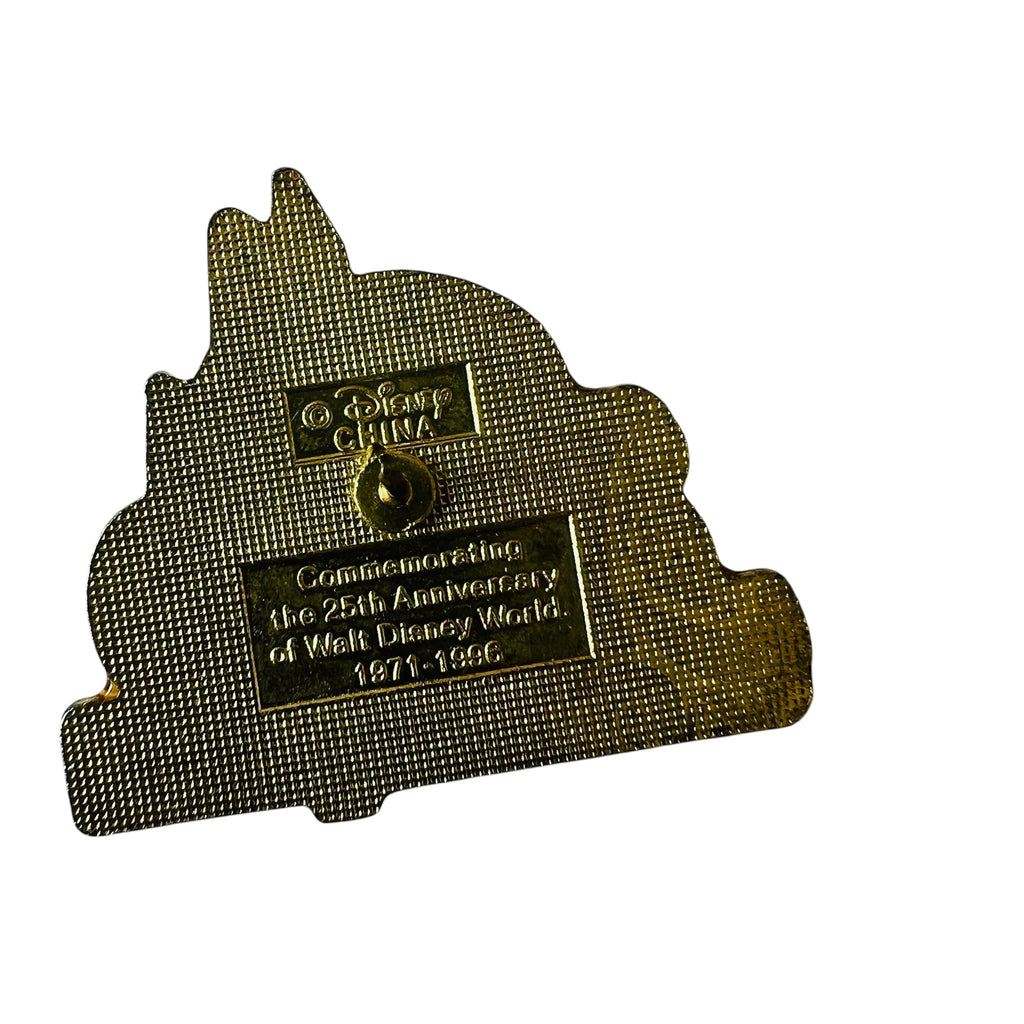 Walt Disney World 25th Anniversary Cast-Member Cinderella’s Castle Carriage Commemorative Pin